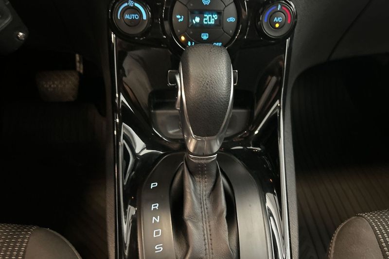 Ford Fiesta bild 15