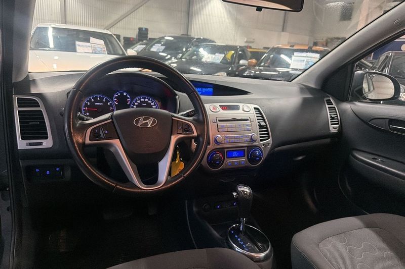 Hyundai i20 bild 14
