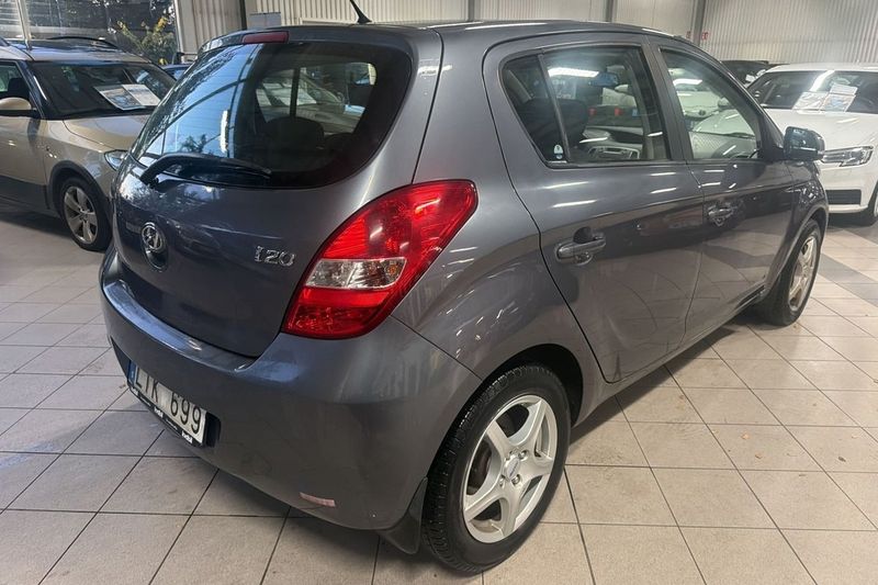 Hyundai i20 bild 7