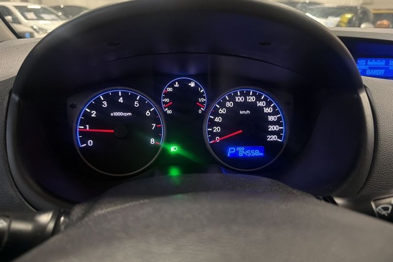 Hyundai i20 bild 17