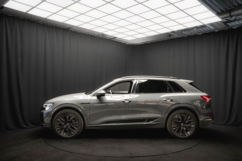 Audi Q8 e-tron bild 10