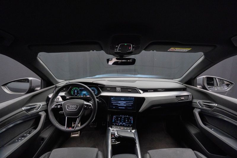 Audi Q8 e-tron bild 12