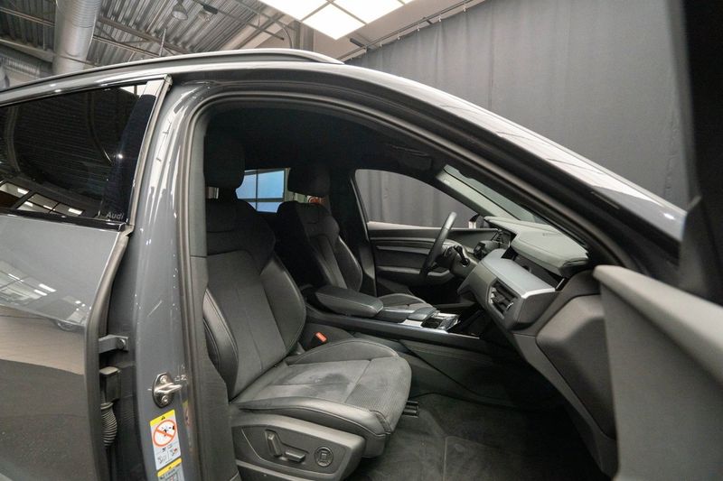 Audi Q8 e-tron bild 19