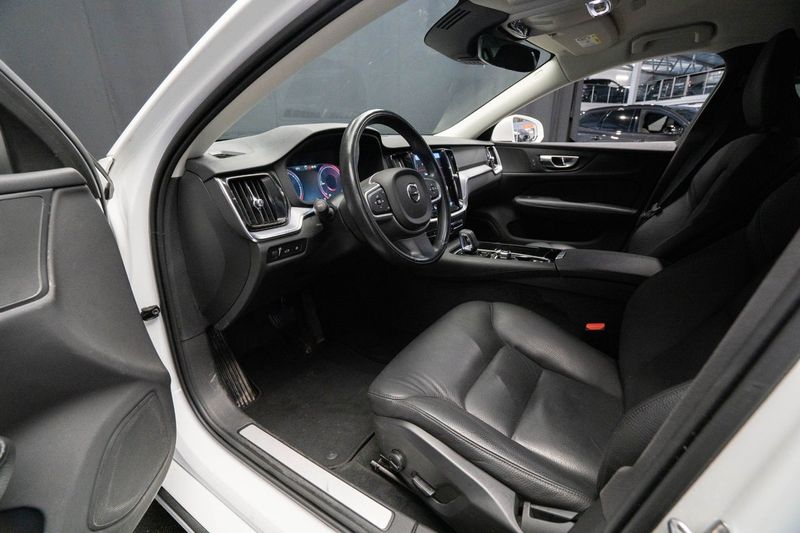 Volvo V60 bild 14