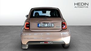 Fiat 500e bild 7