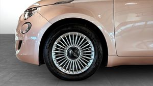 Fiat 500e bild 9