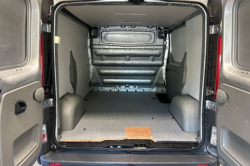 Opel Vivaro bild 7