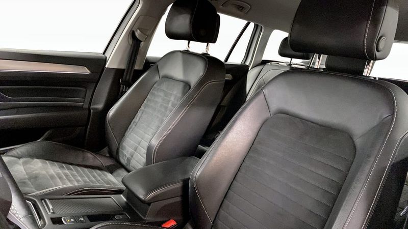 Volkswagen Passat bild 8