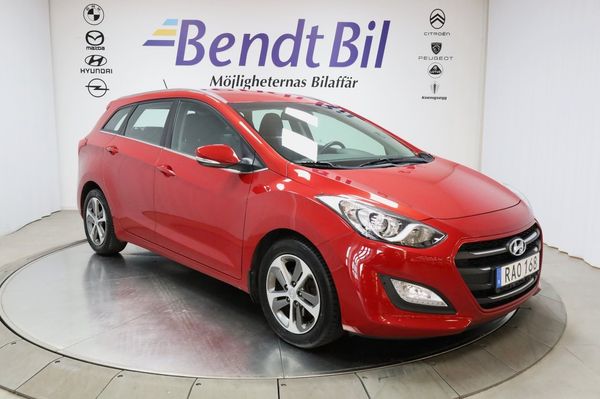 Hyundai i30 Kombi 1.6 CRDi Comfort | 1 Ägare | Låga mil | Sensorer - 2017