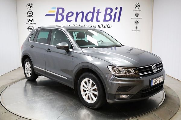 Volkswagen Tiguan 2.0 TSI 4Motion | Cockpit | Drag | 1 Ägare | Värmare - 2020