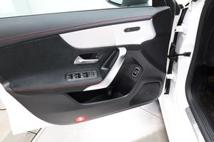 Mercedes CLA250 bild 13