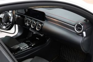 Mercedes CLA250 bild 19