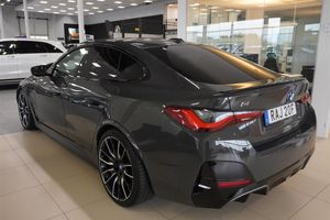 BMW i4 bild 7