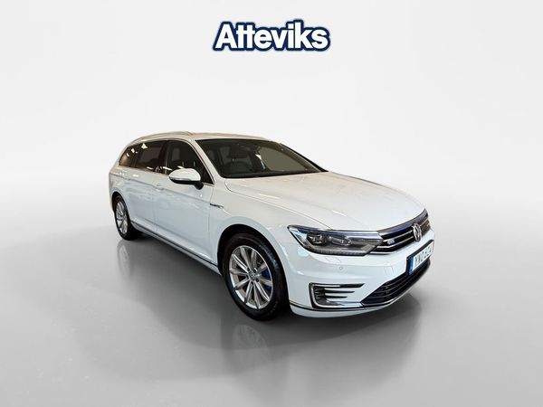 Volkswagen Passat GTE 1.4 TSI *Dragkrok/Backkamera* - 2018