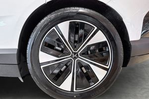 Polestar 4 bild 6