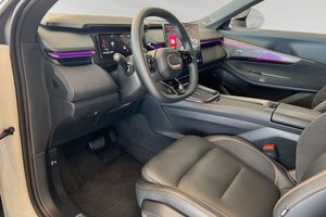Lynk & Co 08 bild 6