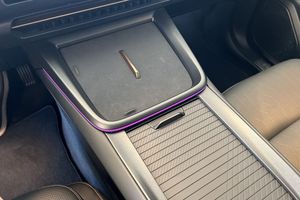Lynk & Co 08 bild 21