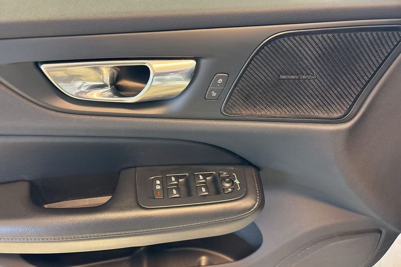 Volvo V60 bild 19