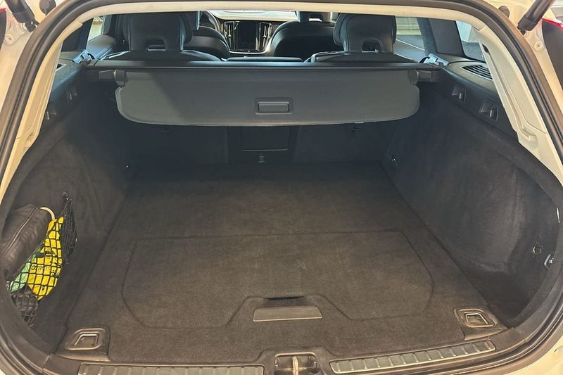 Volvo V60 bild 24