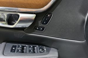 Volvo S90 bild 18