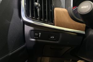 Volvo S90 bild 17