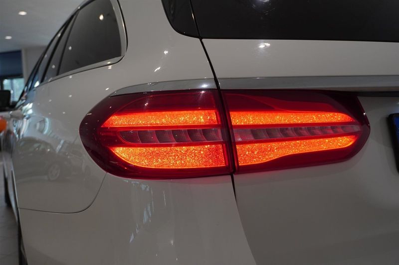Mercedes E220 bild 15