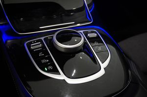 Mercedes E220 bild 9