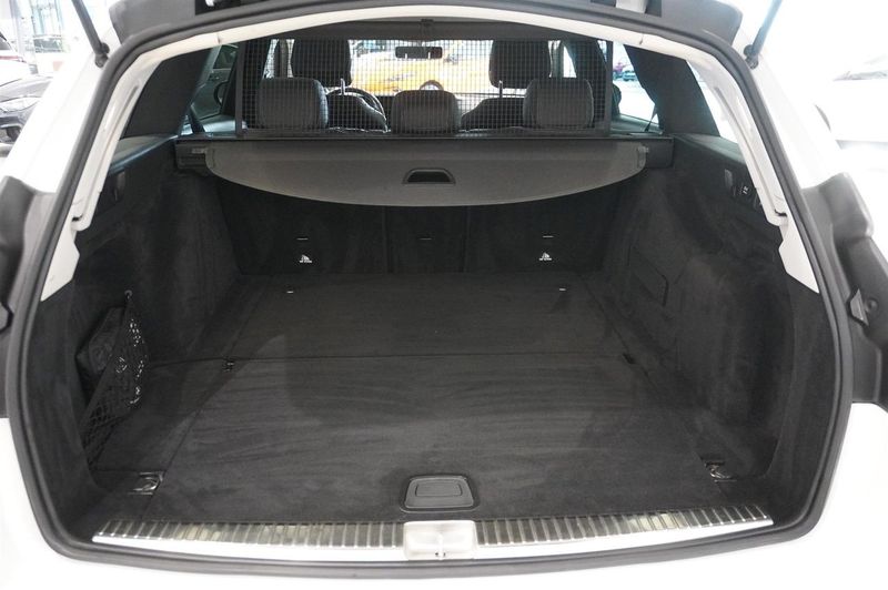 Mercedes E220 bild 13