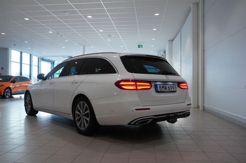 Mercedes E220 bild 4
