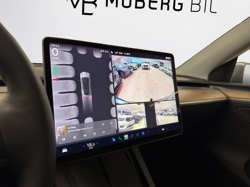 Tesla Model Y bild 18