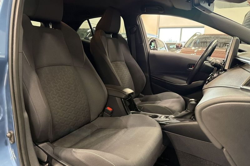 Toyota Corolla bild 17