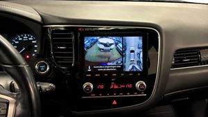 Mitsubishi Outlander bild 9