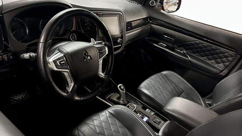 Mitsubishi Outlander bild 7