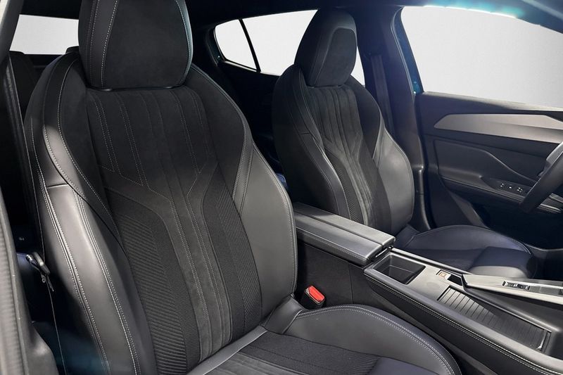 Peugeot 408 bild 11