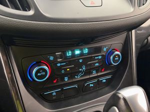Ford Kuga bild 20