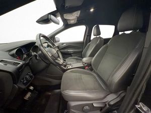 Ford Kuga bild 9