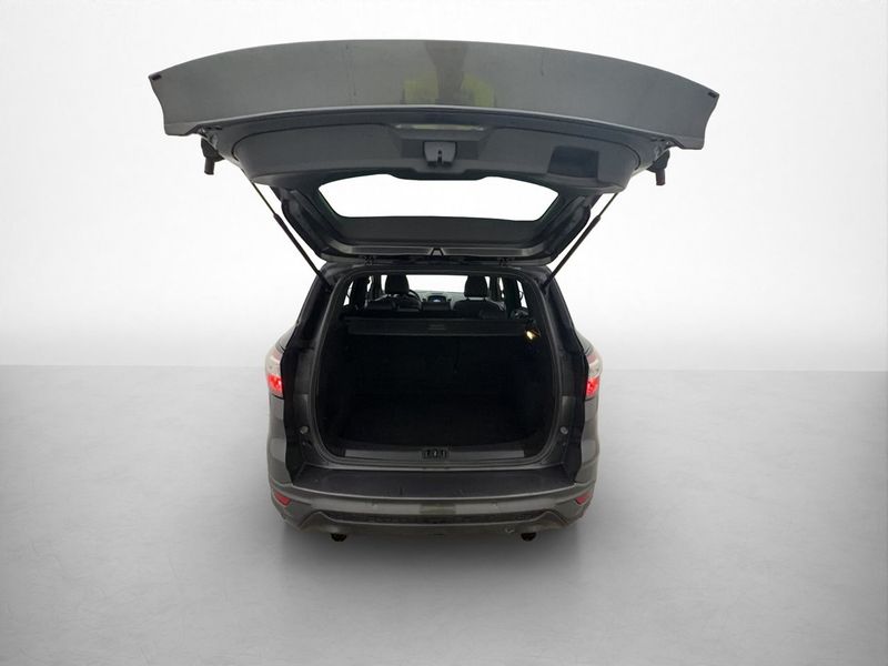 Ford Kuga bild 23