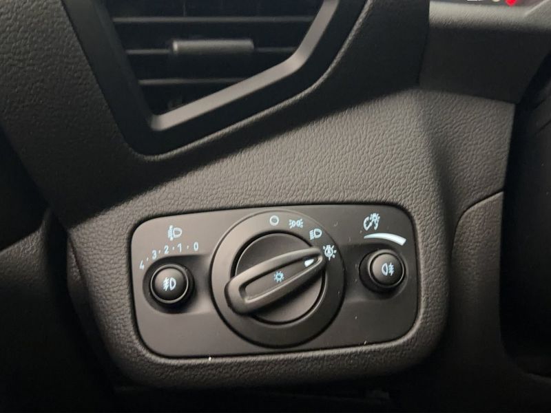 Ford Kuga bild 22