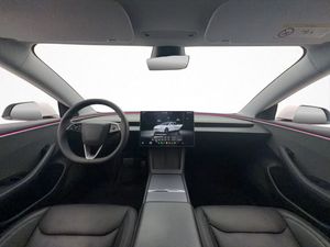 Tesla Model 3 bild 17