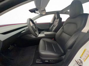 Tesla Model 3 bild 10