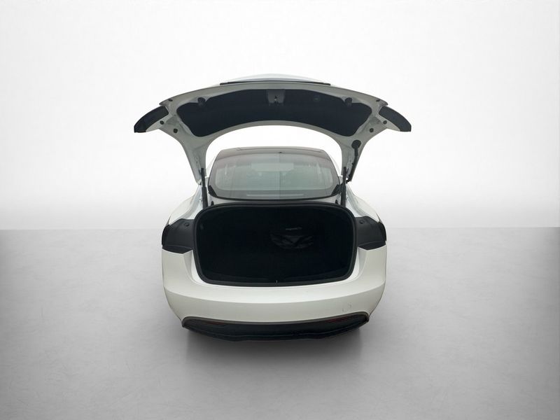 Tesla Model 3 bild 29