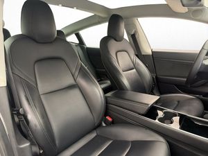 Tesla Model 3 bild 26
