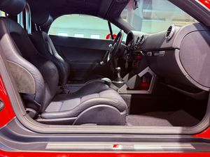 Audi TT bild 8