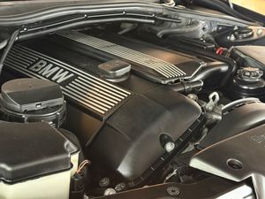 BMW 325 bild 11