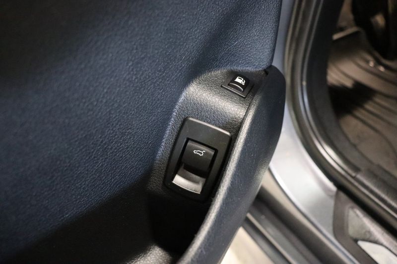 BMW 225 bild 27