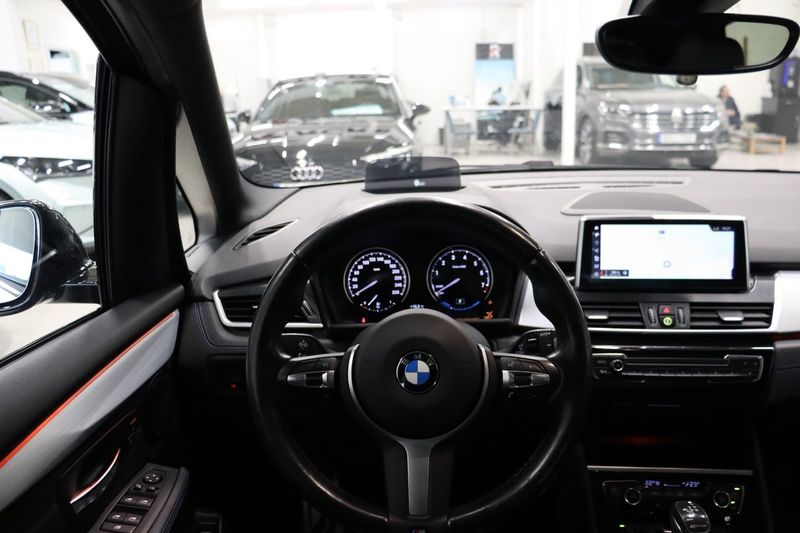 BMW 225 bild 13