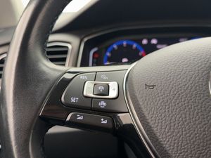 Volkswagen T-Roc bild 17