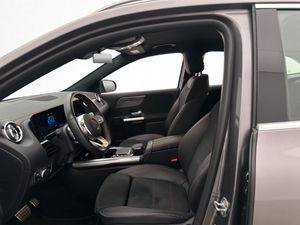 Mercedes EQA250 bild 12