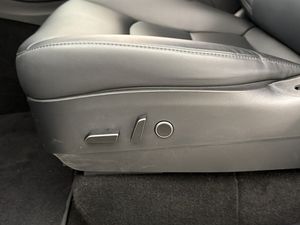 Tesla Model Y bild 23