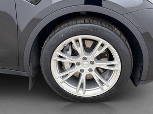 Tesla Model Y bild 33